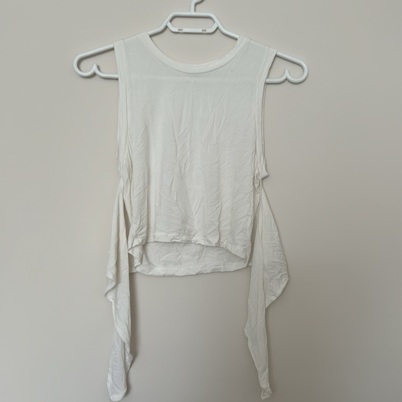 Aritzia Wilfred white top - Picture 2 of 2
